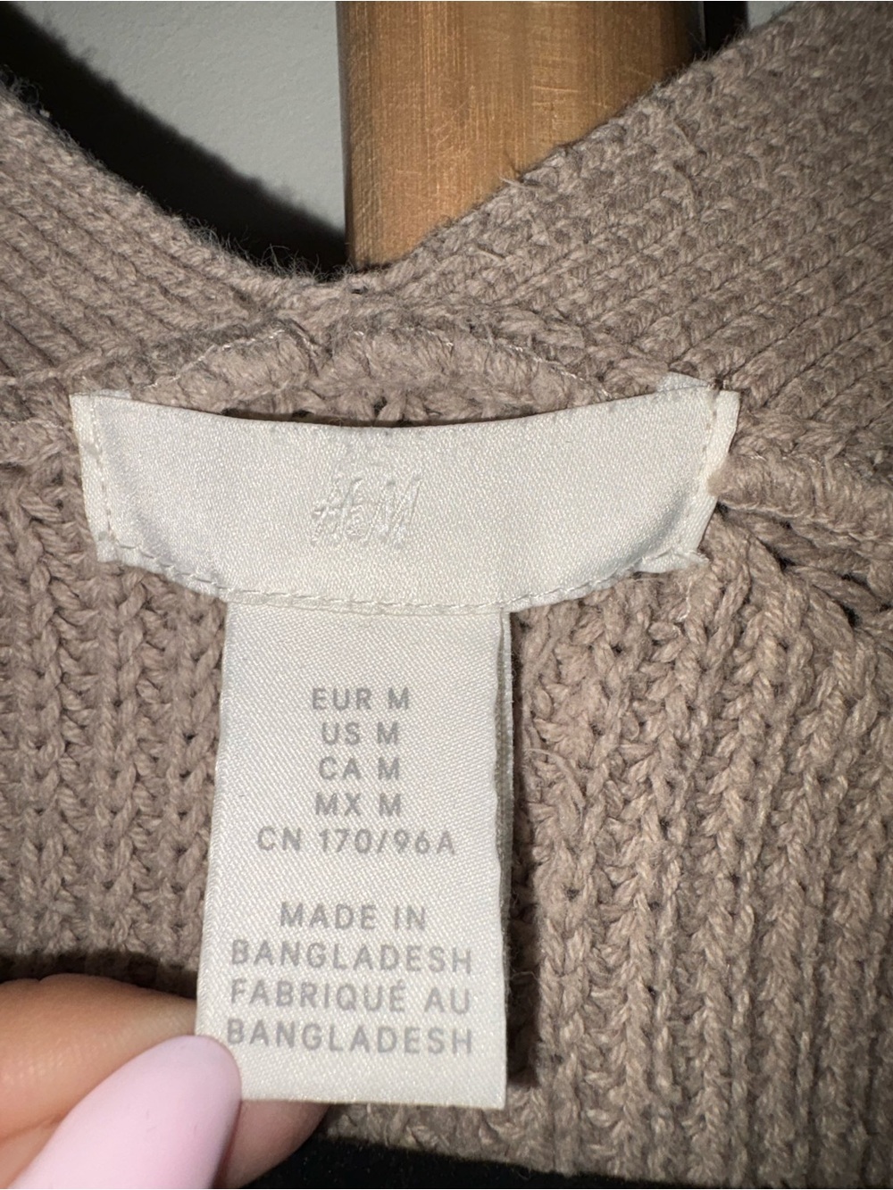 H&M Oversized Waffle Knit Button-Front Cardigan - Taupe - Picture 3 of 5